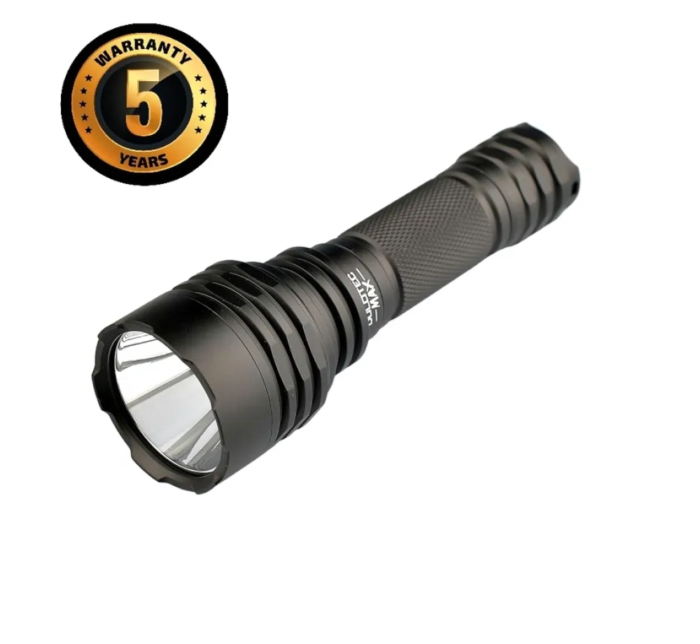 Flashlight Dulotec Convoy C8+ MAX – 2200 lumens, 1100 m range, SFT25R LED, with battery and charger Flashlight Dulotec Convoy C8+ MAX – 2200 lumens, 1100 m range, SFT25R LED, with battery and charger