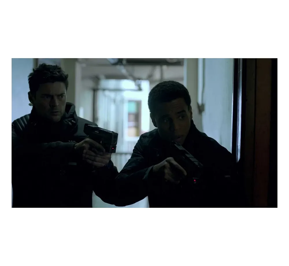 Газов пистолет Zoraki 925 Auto Lux 9mm P.A.K. – комплект с 2 пълнителя (16+1 и 25+1)