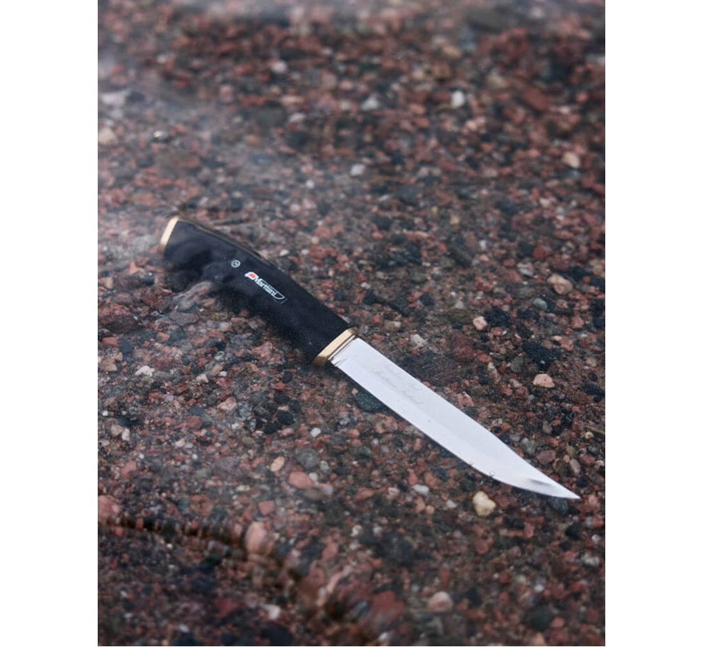 Нож Marttiini Soft Handle Hunting 215015, 13 см острие, гумена дръжка, кожена кания