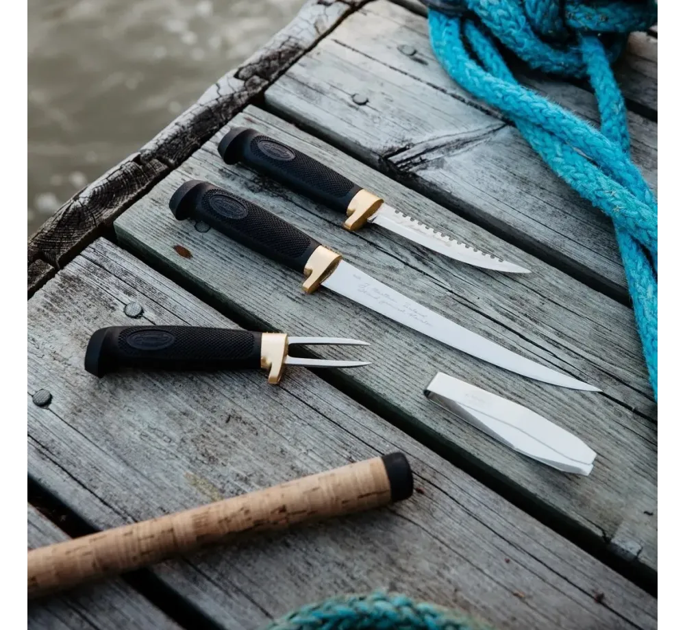 Нож Marttiini Condor Filleting Knife 19 836014, 19 см гъвкаво острие, гумена дръжка, кожена кания