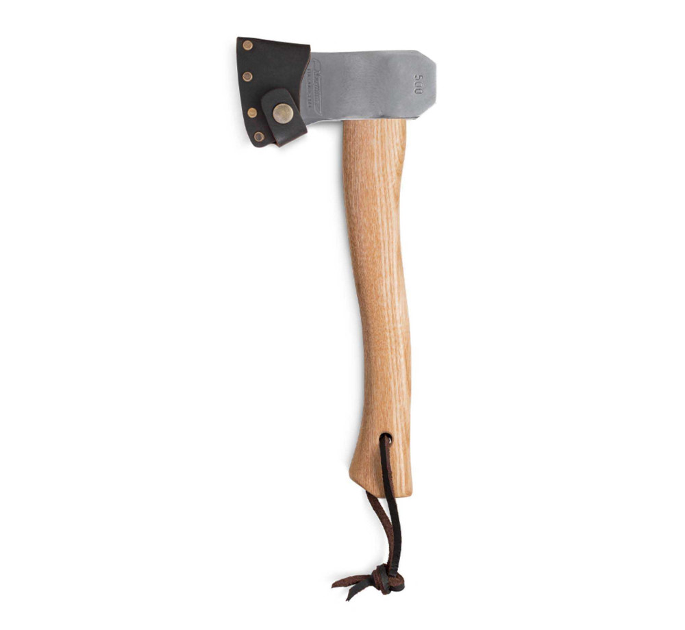 Брадва Marttiini Trekking Axe, въглеродна стомана, ясенова дръжка, кожен предпазител