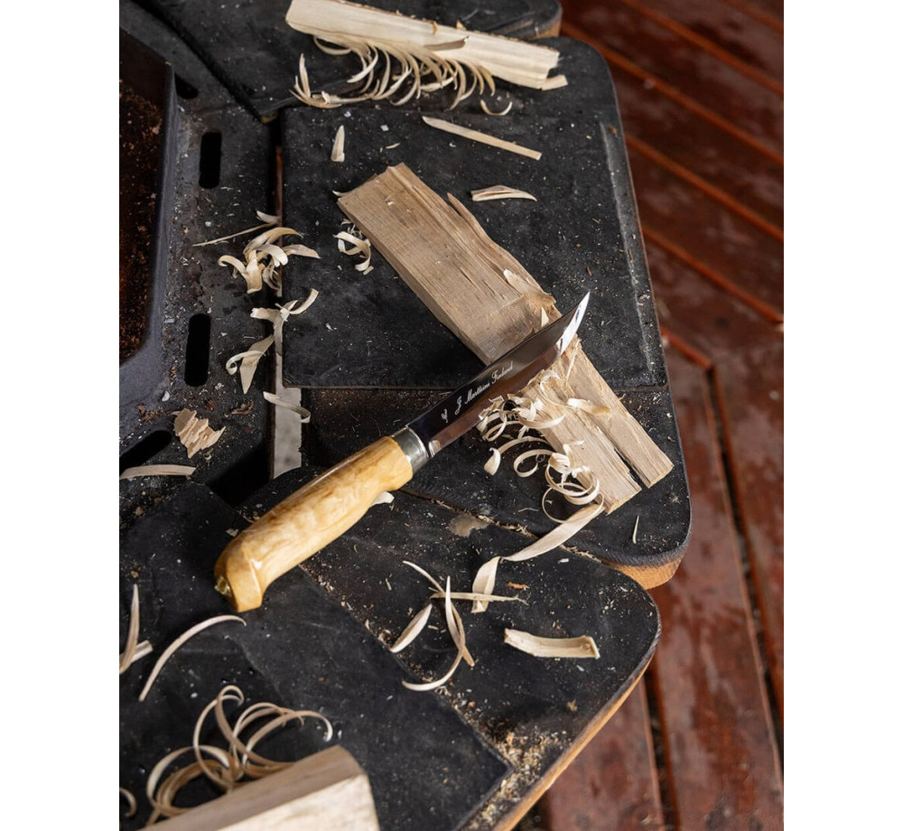 Marttiini Lynx 139 Hunting Knife – Stainless Steel, Curly Birch Handle, Leather Sheath Marttiini Lynx 139 Hunting Knife – Stainless Steel, Curly Birch Handle, Leather Sheath