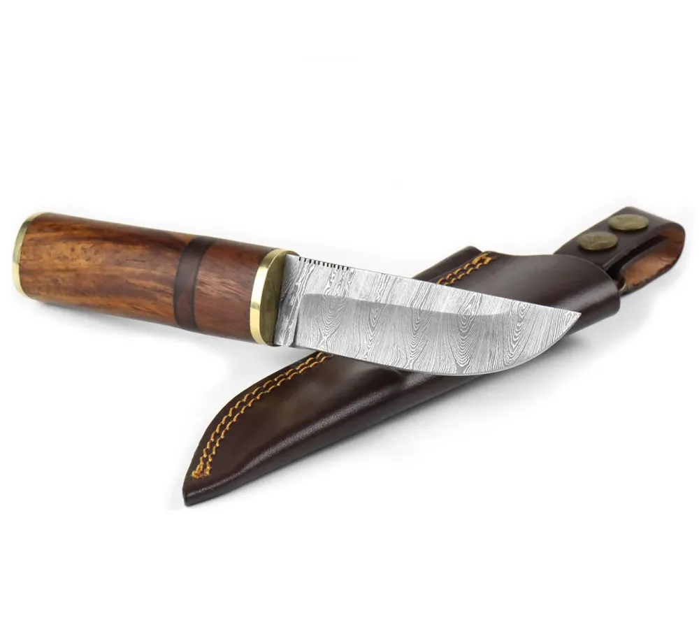 Ловен нож Njord Petri Damast Puukko с дамаскова стомана и кожена кания Ловен нож Njord Petri Damast Puukko с дамаскова стомана и кожена кания